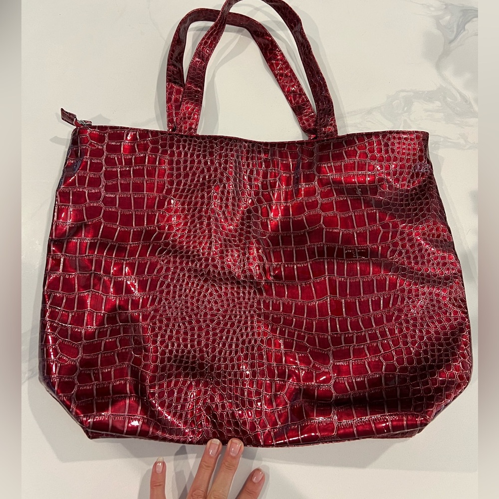 Red Crocodile Tote Bag with zipper